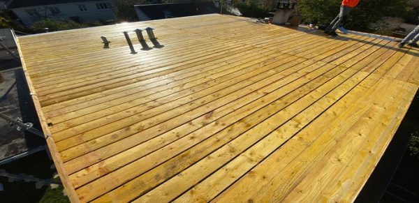 Pose de volige pour toiture Zinc 91